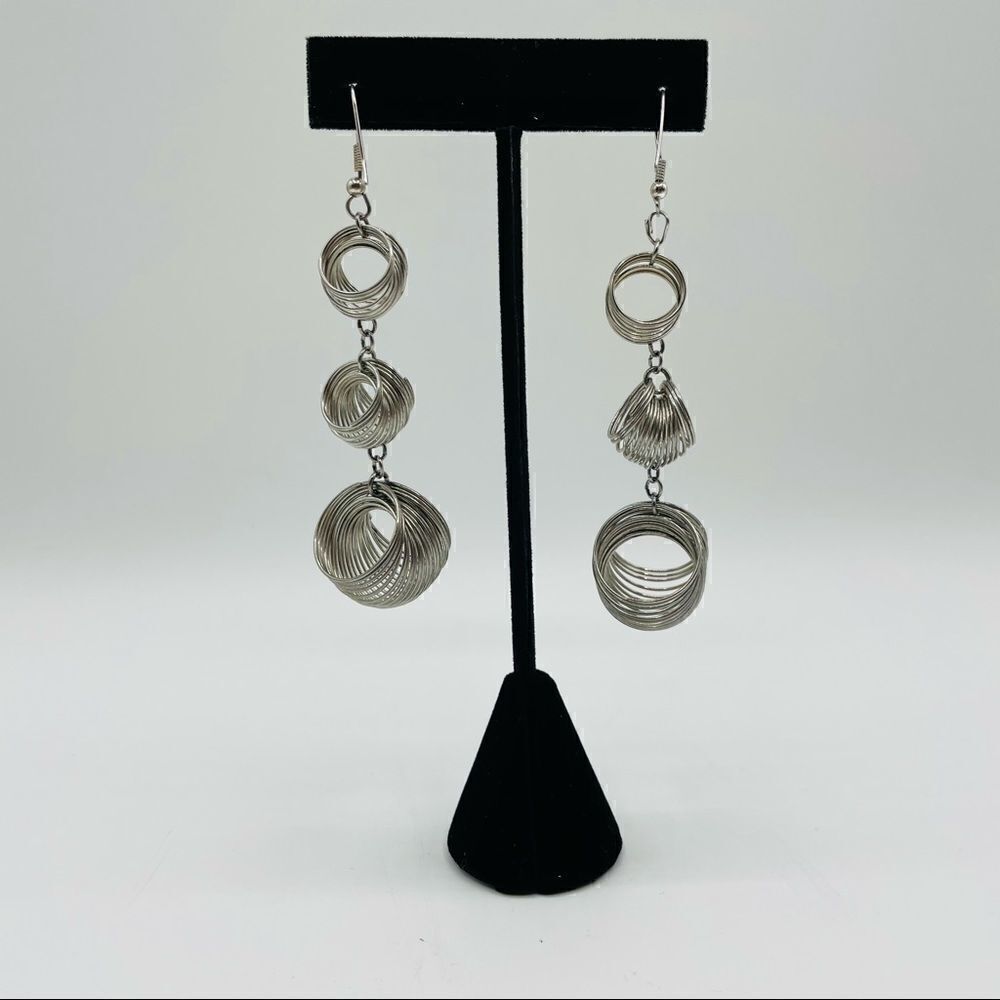 Vintage Silver Metal Wire Spring Dangle Earrings